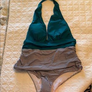 NWT CUPSHE One Piece Swimsuit
